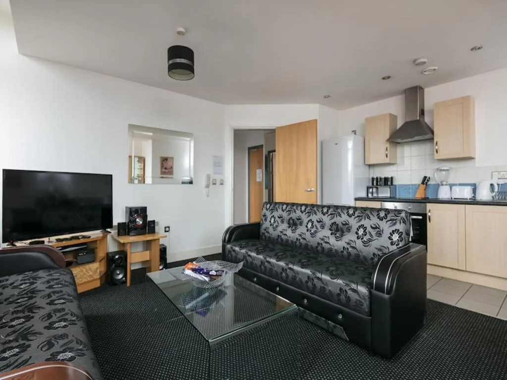City Centre Apartment With Panoramic View