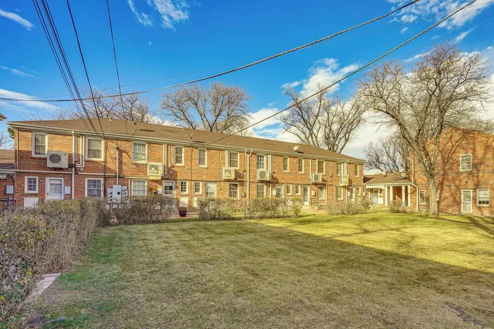 1 Mi to Downtown Pueblo! Cat-friendly Condo