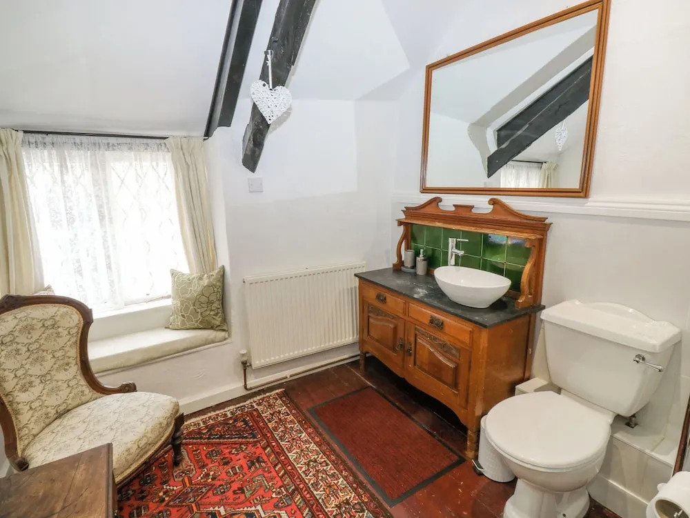 Hearthstone East Cottage