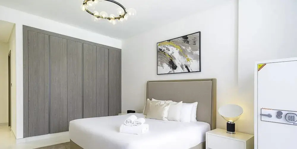 LUX  Burj Khalifa Lagoon View Suite 2