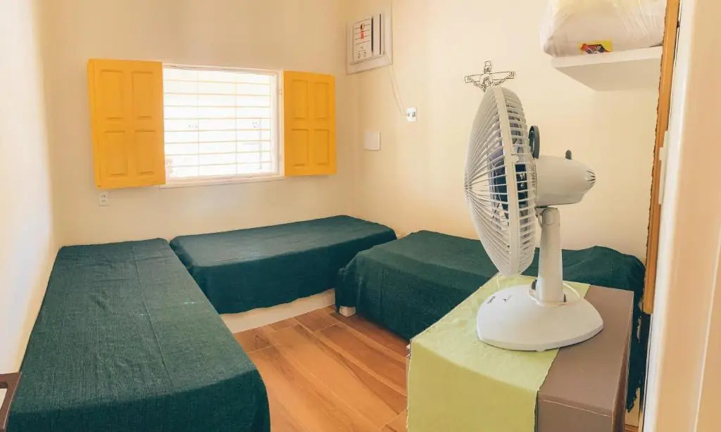 Casa agradável, próxima a praia e ao centro.