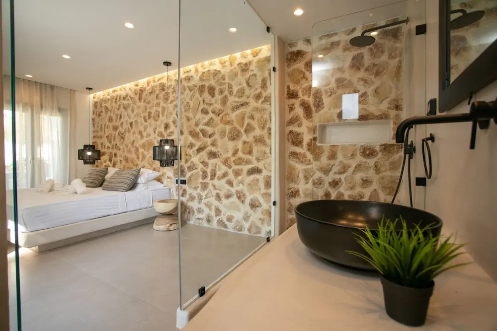 Naxos Green Village Hotel