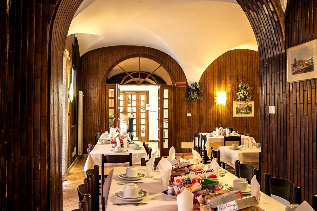 Hotel Tirreno