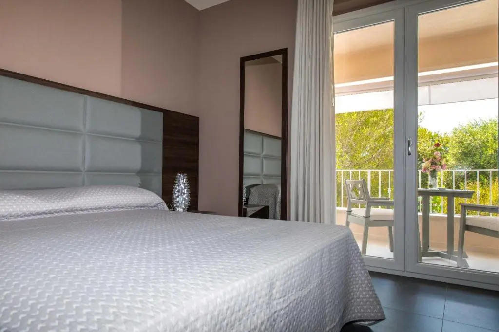 4Essences Boutique Rooms