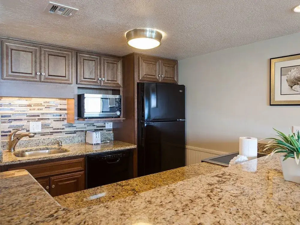 Gulf Shore Condo #306 - 1 Br condo by RedAwning