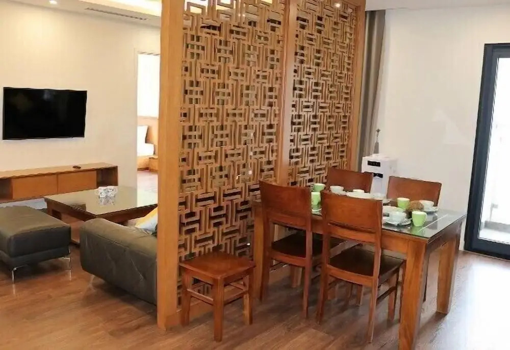 *BOM HOMES* IMPERIA GARDEN RESIDENCE APARTMENT