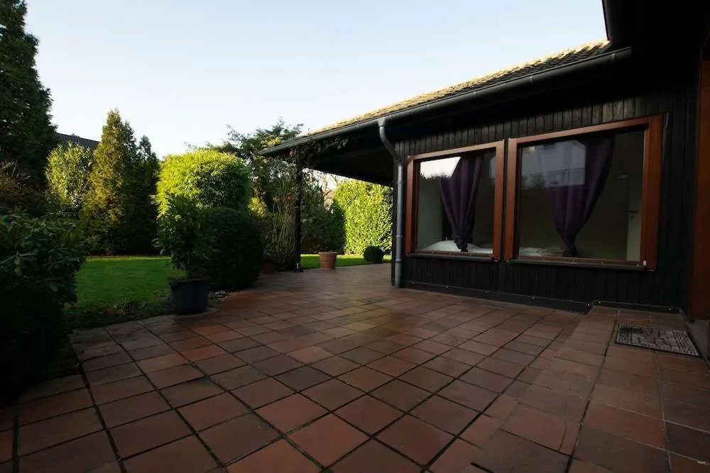 Tolstov-Hotels Beautiful Villa with Big Garden