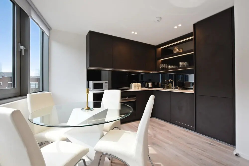 Hoxton Apartments by Mysquare
