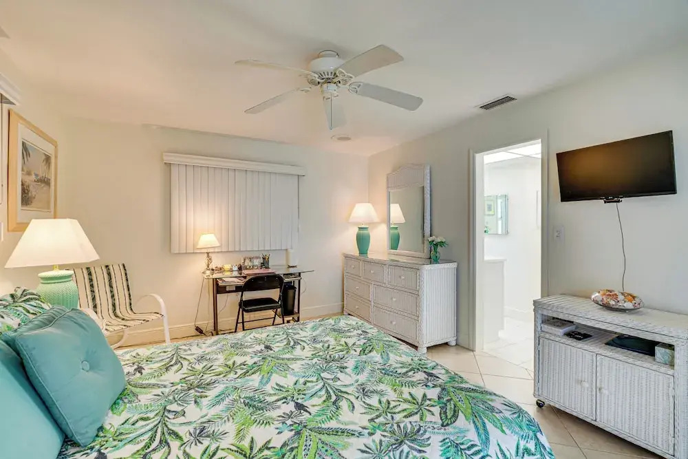Cape Coral Gem: Patio, Pool & Boat Slip
