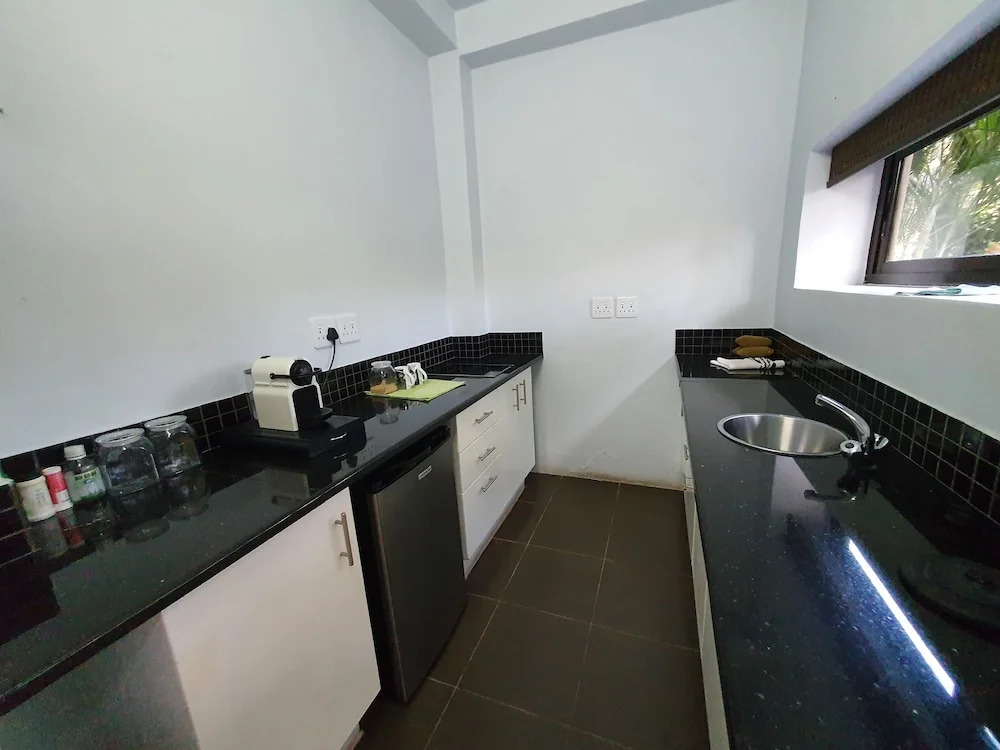 Zambezi Riverside Accommodation