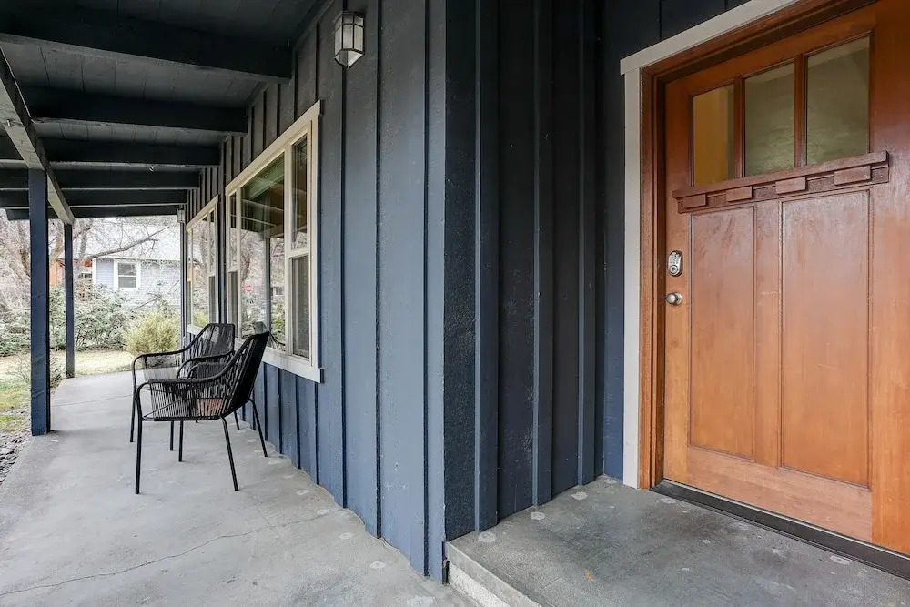 The Bend House 3 Bedroom Home by RedAwning