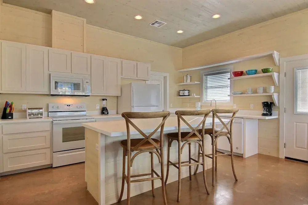 A Shore Thing in Gulf Village Gv616 4 Bedrooms 4.5 Bathrooms Home