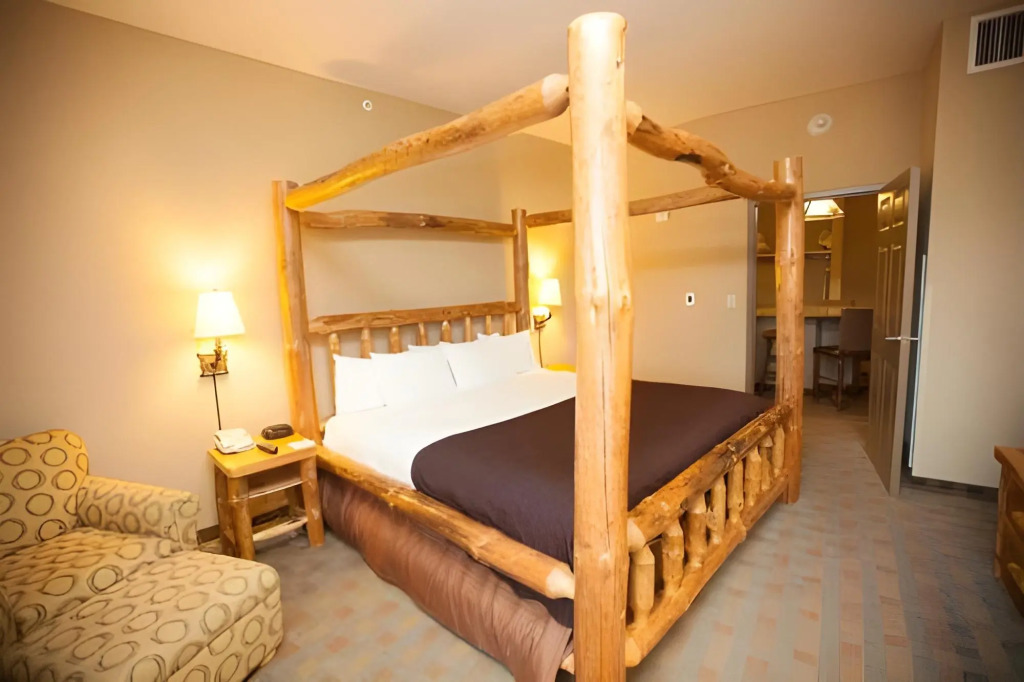 Great Wolf Lodge Grand Mound
