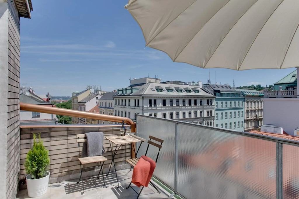 JT's Apartments Opletalova str.