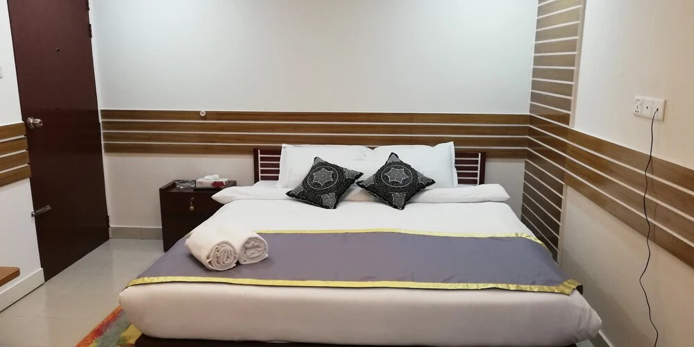 Baral Richmart Resthouse Barishal