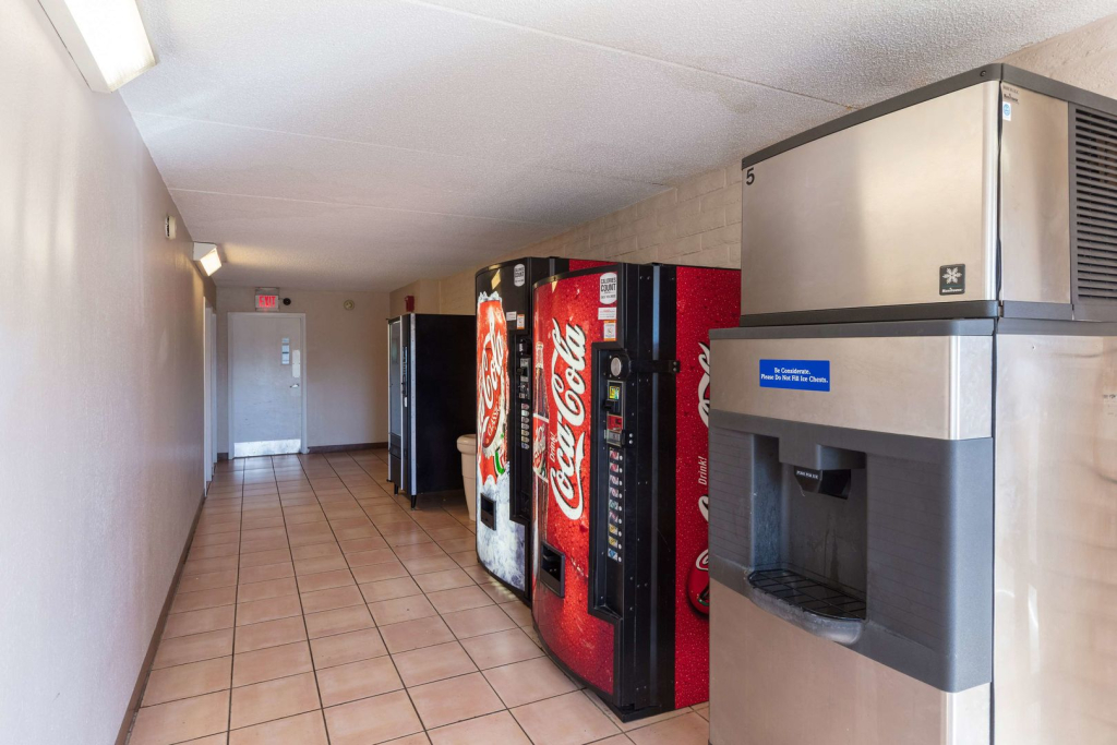 Motel 6-Knoxville, TN