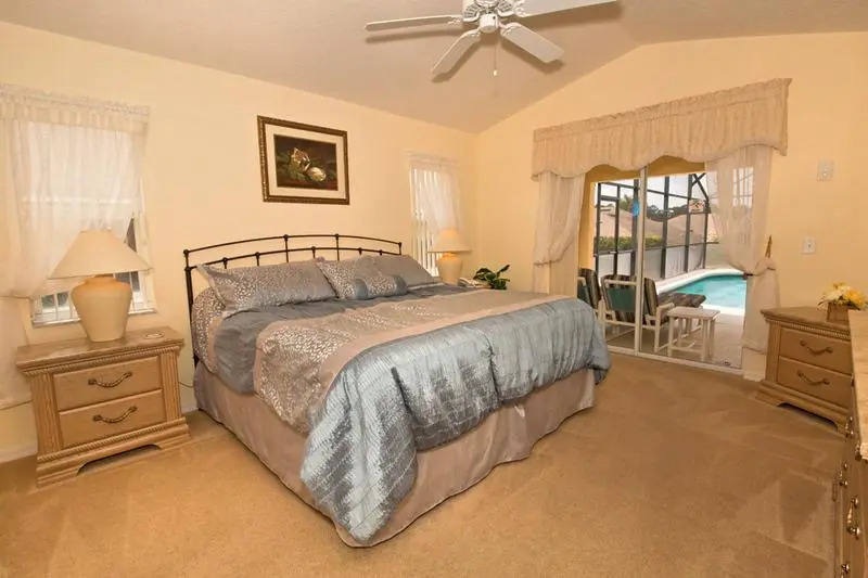 766 Dolcetto Drive 4 Bedrooms, 3 Bathrooms