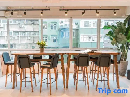 Weave Suites - Central West