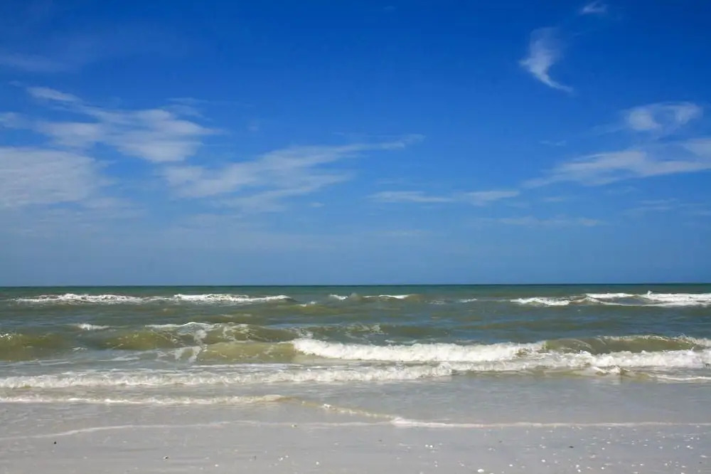 Seaview Court Condo 537