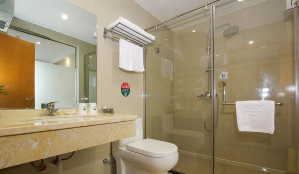 GreenTree Inn Guilin Qixing District Wanda Square Hotel