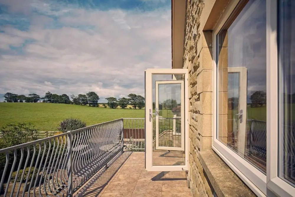 Host Stay Cheviot View