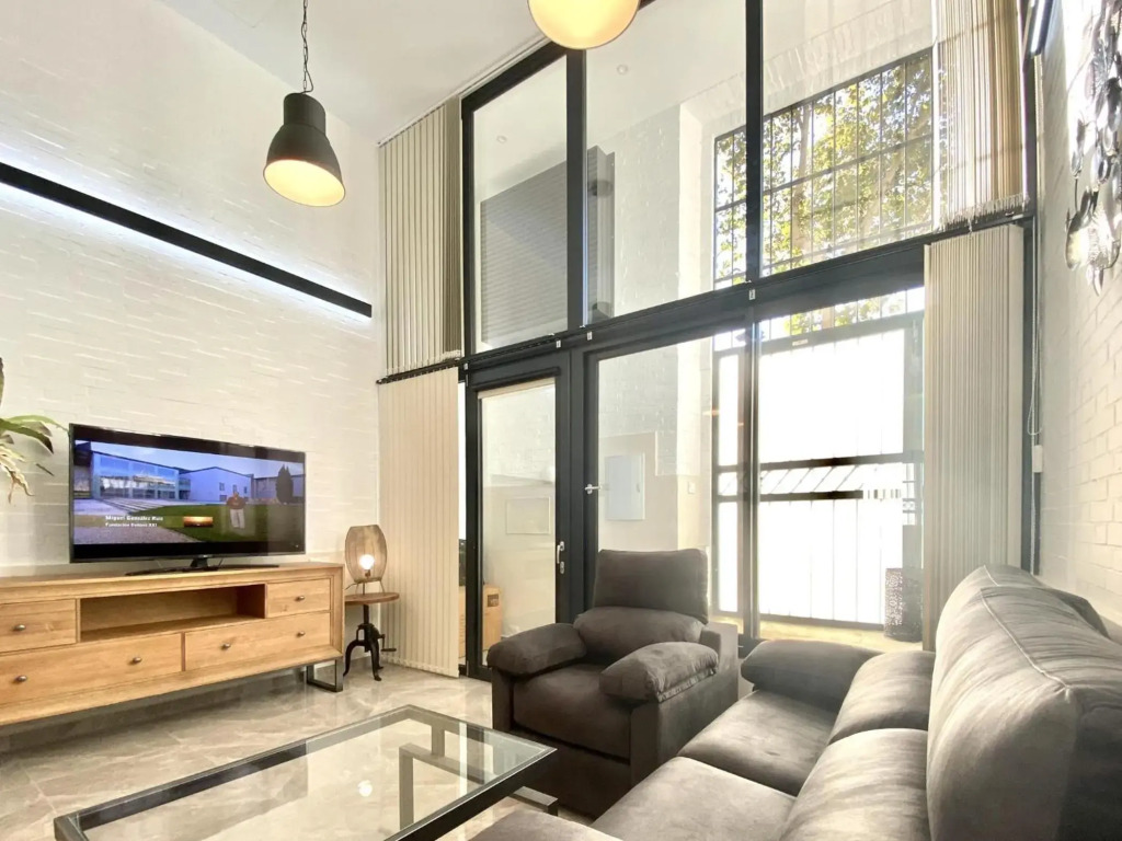 Tr2 Aparcamiento Incluido amplio y moderno loft cartuja de sevilla