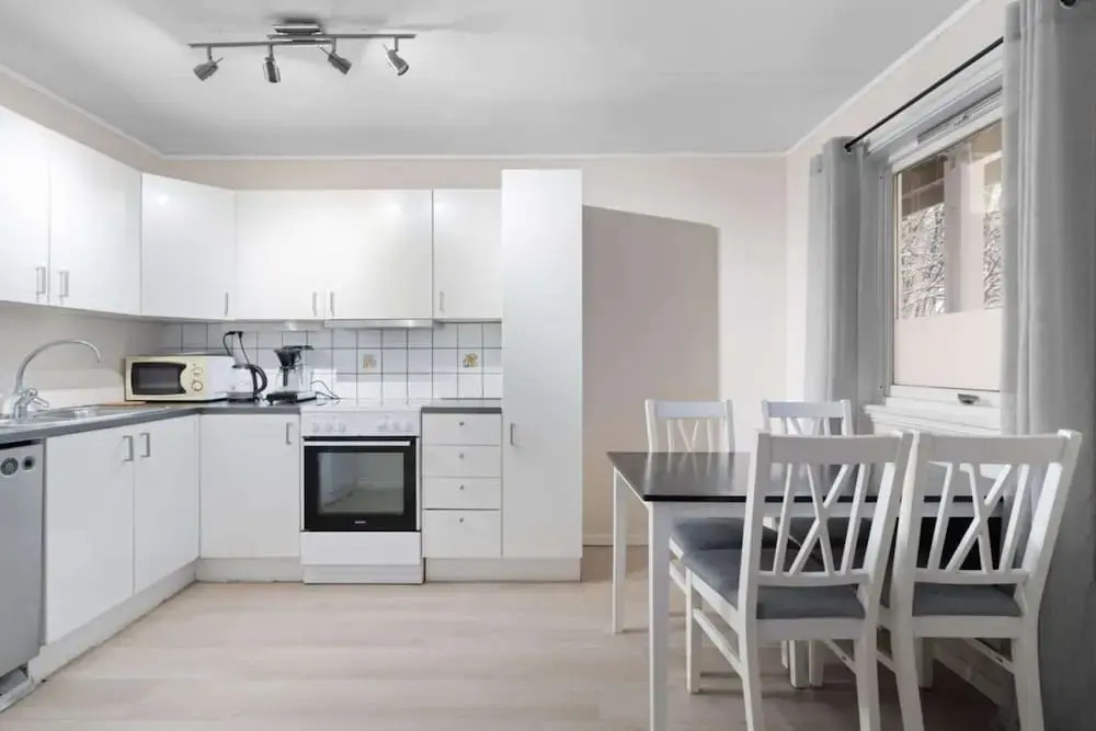 Lovly 3 Bedroom Apartment With the View of Aurora
