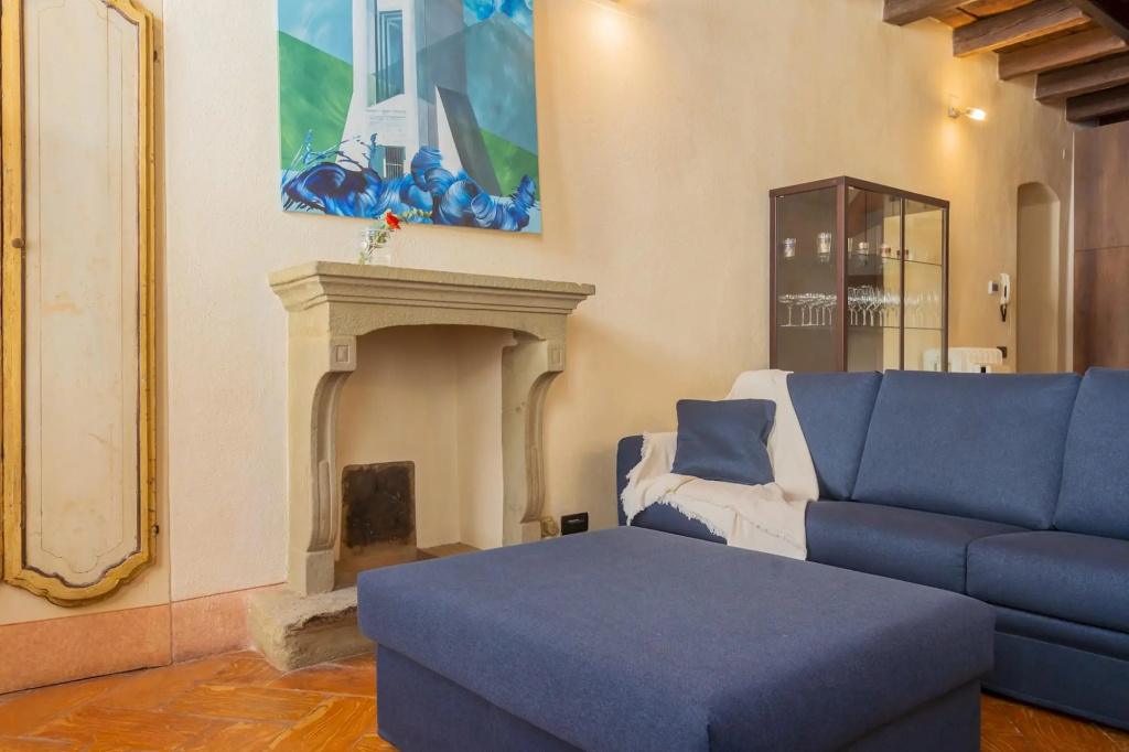 Antiche Mura by Rent All Como
