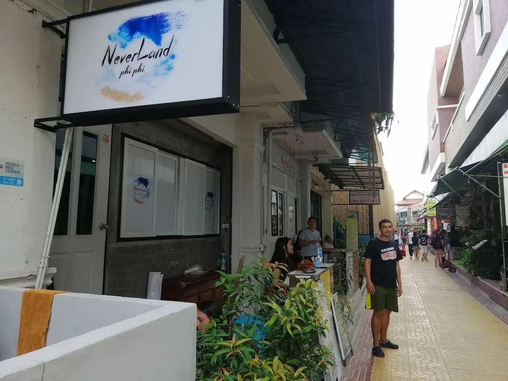 Neverland Hostel