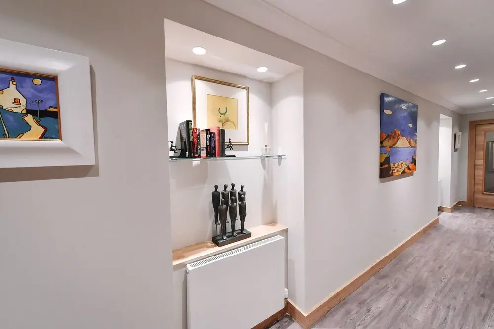 The Barclay Apartment