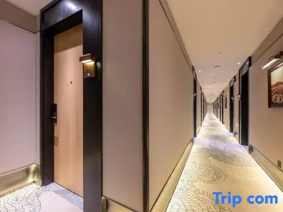 Super8 · Yue Hotel (Beijing Fangshan University City West Subway Station Branch)