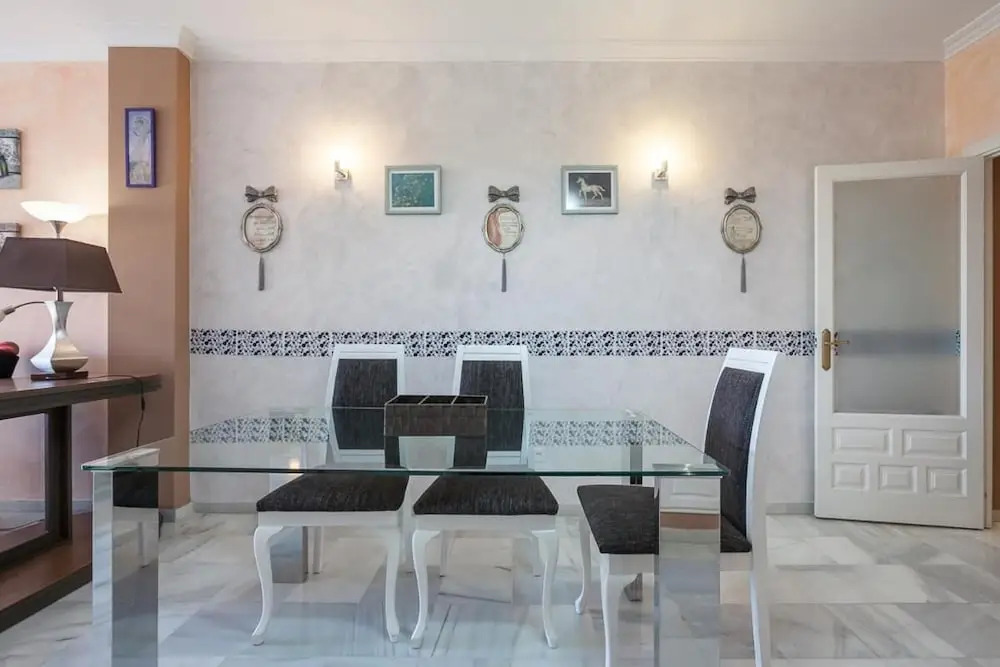 SevillaHome - Bonito Piso Junto al Rio