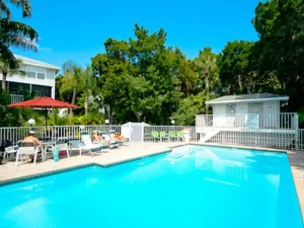A Gulf Dream - 6250 Holmes #72