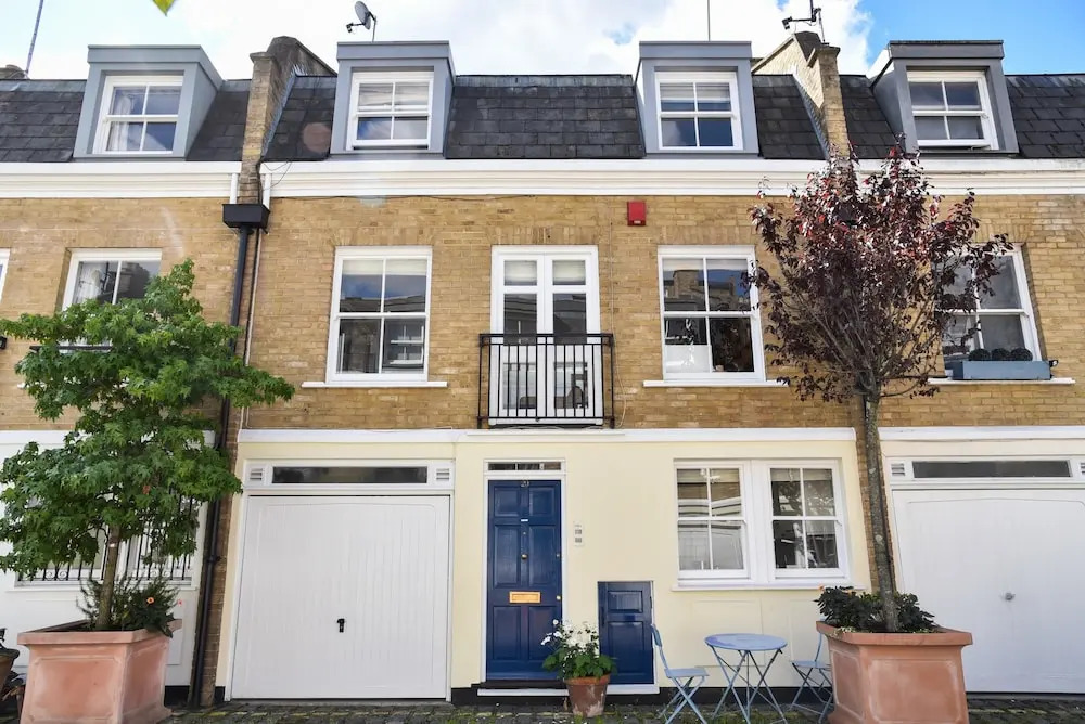 Spacious 3 Bedrooms House in Central London