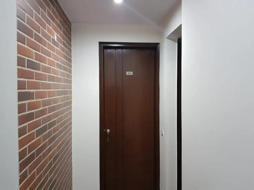 Shacon Suites