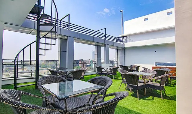 Fabhotel Satyam International