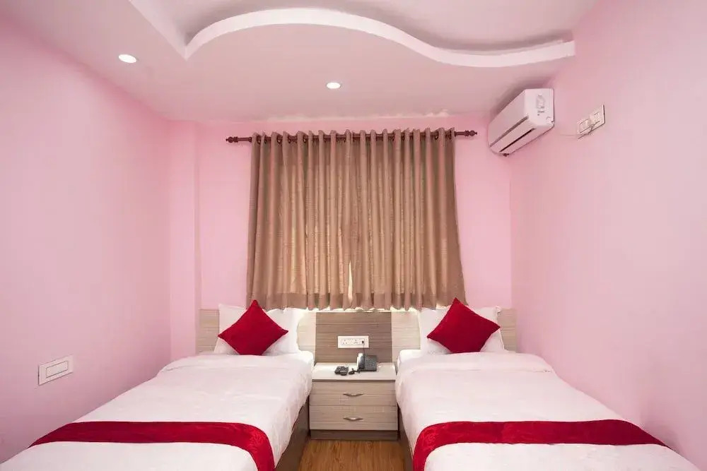 Oyo 370 Hotel Devdaha And Restaurant