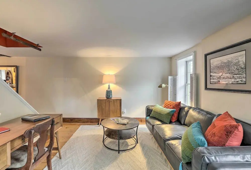 Historic Home in Lambertville: Walk to Bridge
