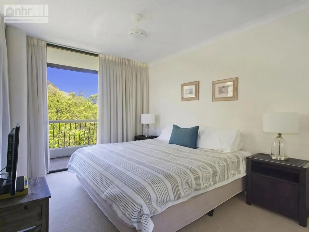 Panorama 200 Apartment 6 Upper Hastings Street 70