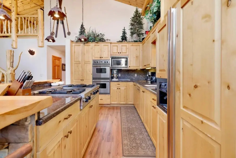 Menlo Manor #2046 by Big Bear Vacations