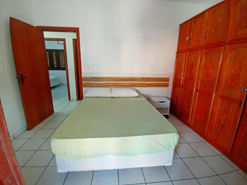 CASA ARMANI 50 metros DA PRAIA MARISCAL BOMBINHAS