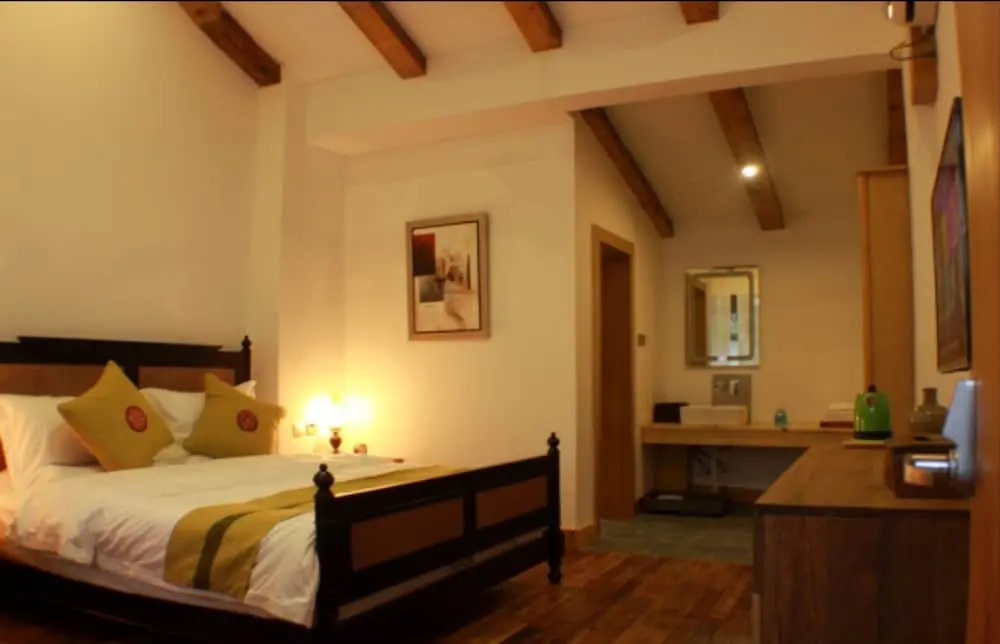 Chuxiong Courtyard China Theme Hostel