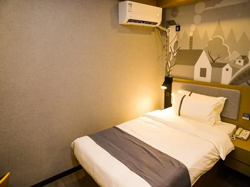 Thank Inn Hotel Liaoning Jinzhou Linghe District Zhongyang Street