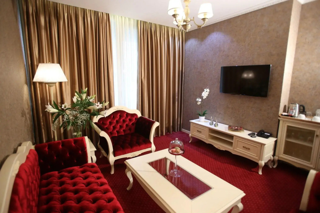 Grand Hotel & Spa Tirana