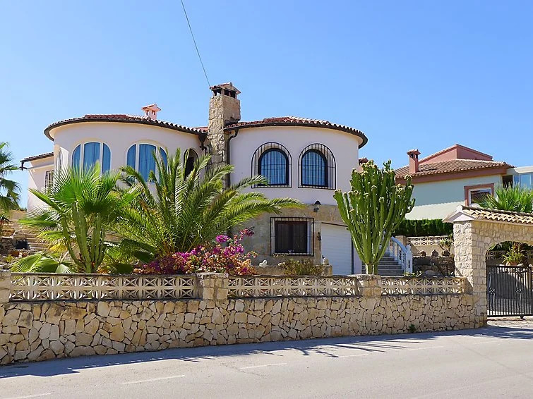 Holiday Home Jara by Interhome