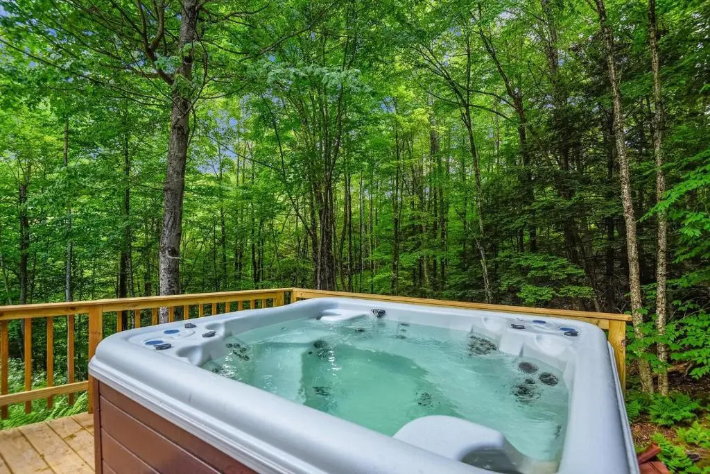 Northeast Passage Chalet