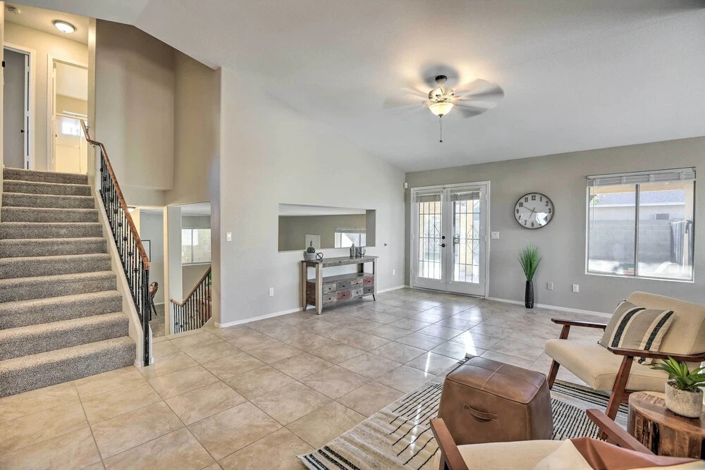 Glendale Escape w/ Pool ~ 1 Mi to Westgate!