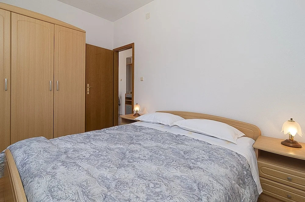 Apartments Burin