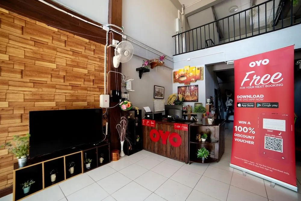 OYO 465 Krung Kao Traveller Lodge