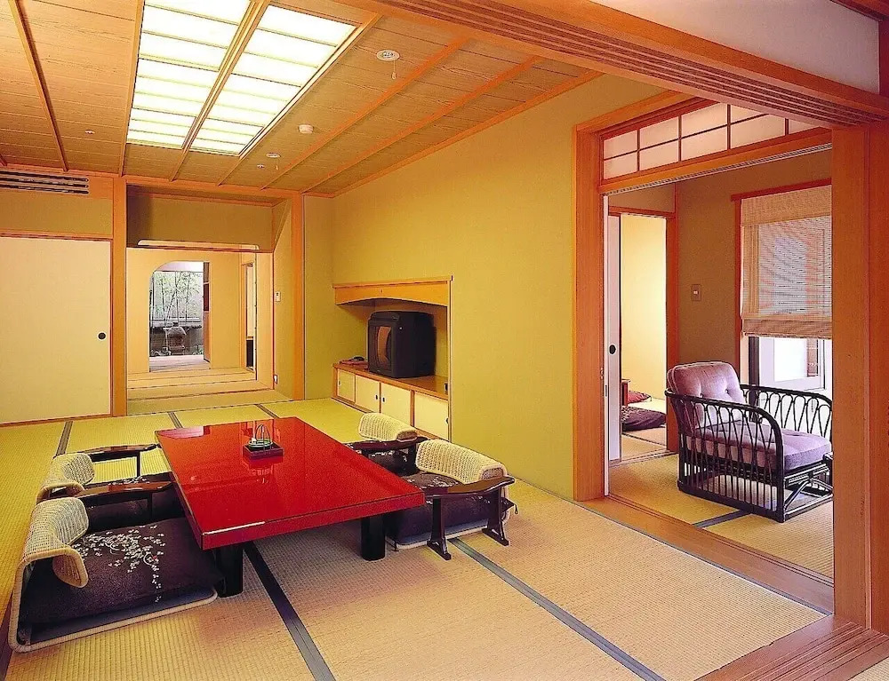 Ashinomaki hotels